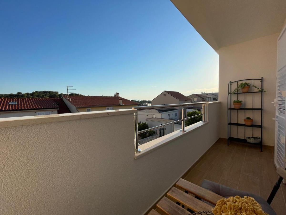Apartment Branka Kustura Hvar Town Exterior foto